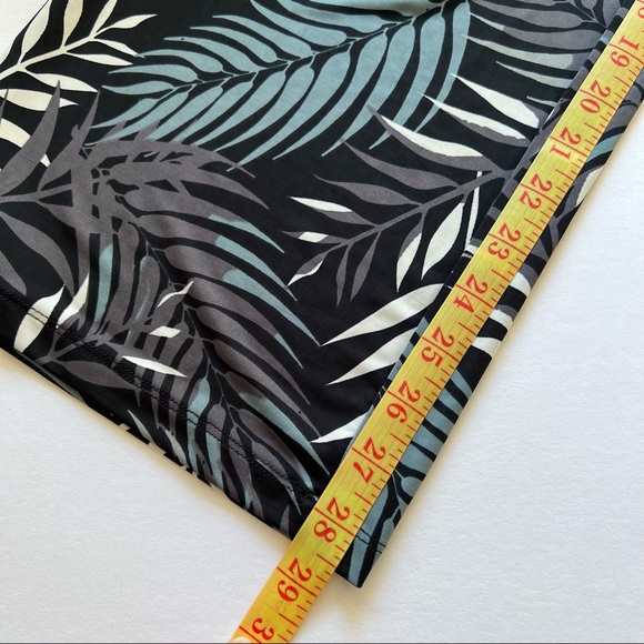 SOLD Sandiva | Casual Palm Leaf Wide Leg Pants - Picture 8 of 10